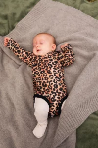 Merino body s dlouhým rukávem dětské – leopard (135 g)