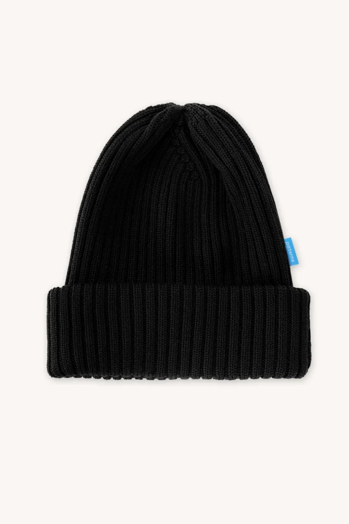 Merino čepice žebrovaná – černá