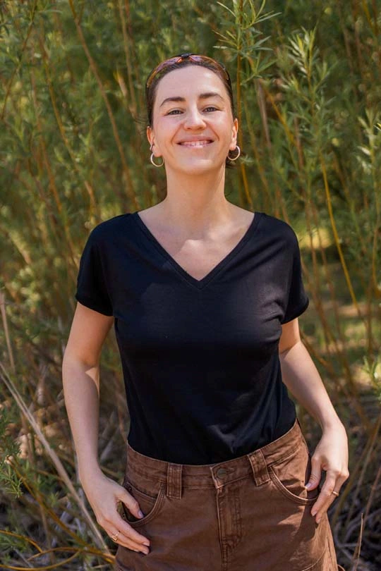 Merino tričko s výstřihem do V dámské – černé (135 g)