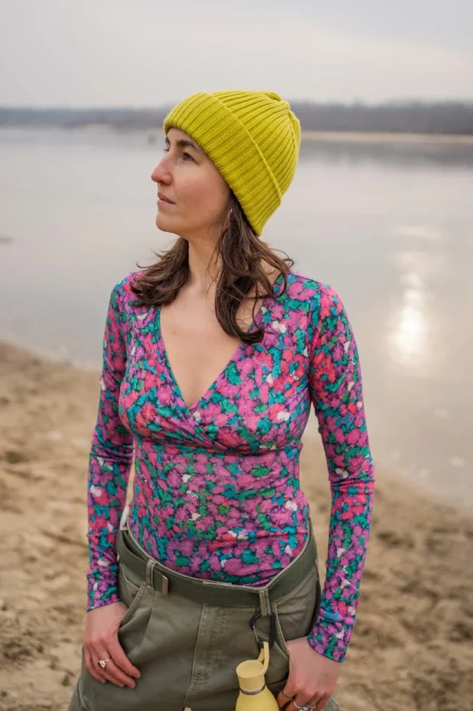 Merino top s dlouhým rukávem a zavinovacím výstřihem dámské – pinkpilio (135 g)