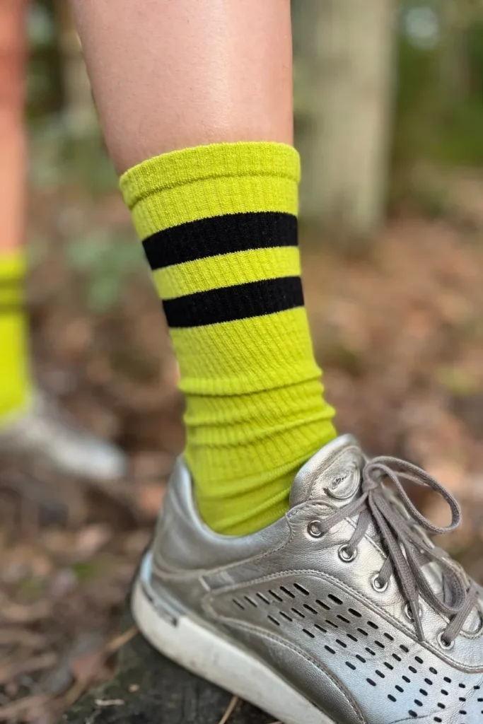 Trojbalení: merino turistické ponožky – neonově žlutá