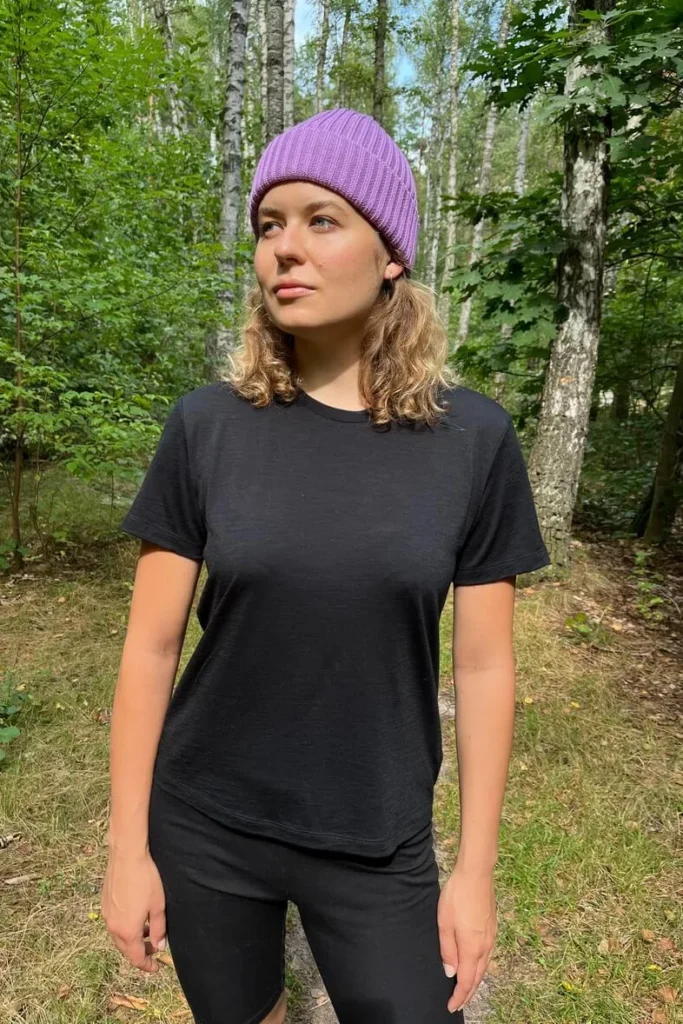 Merino tričko s krátkým rukávem dámské – černá (135 g)