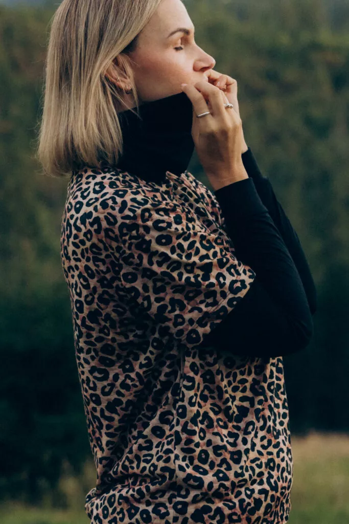 Merino tričko s krátkým rukávem dámské – leopard (135 g)