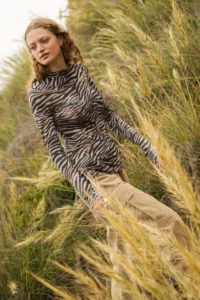 Merino tričko active s stojáčkem dámské – zebra (135 g)