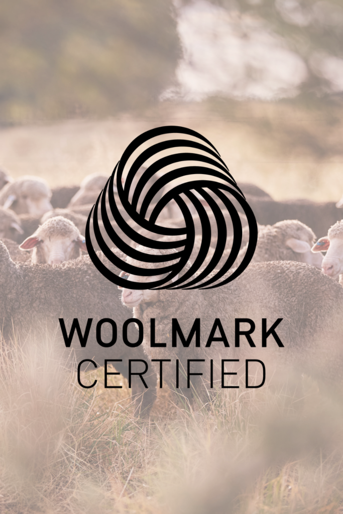 Logo certifikace Woolmark potvrzující kvalitu a pravost výrobků z vlny.